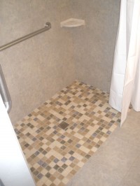 Curb Free Tile Roll-in showers (10)